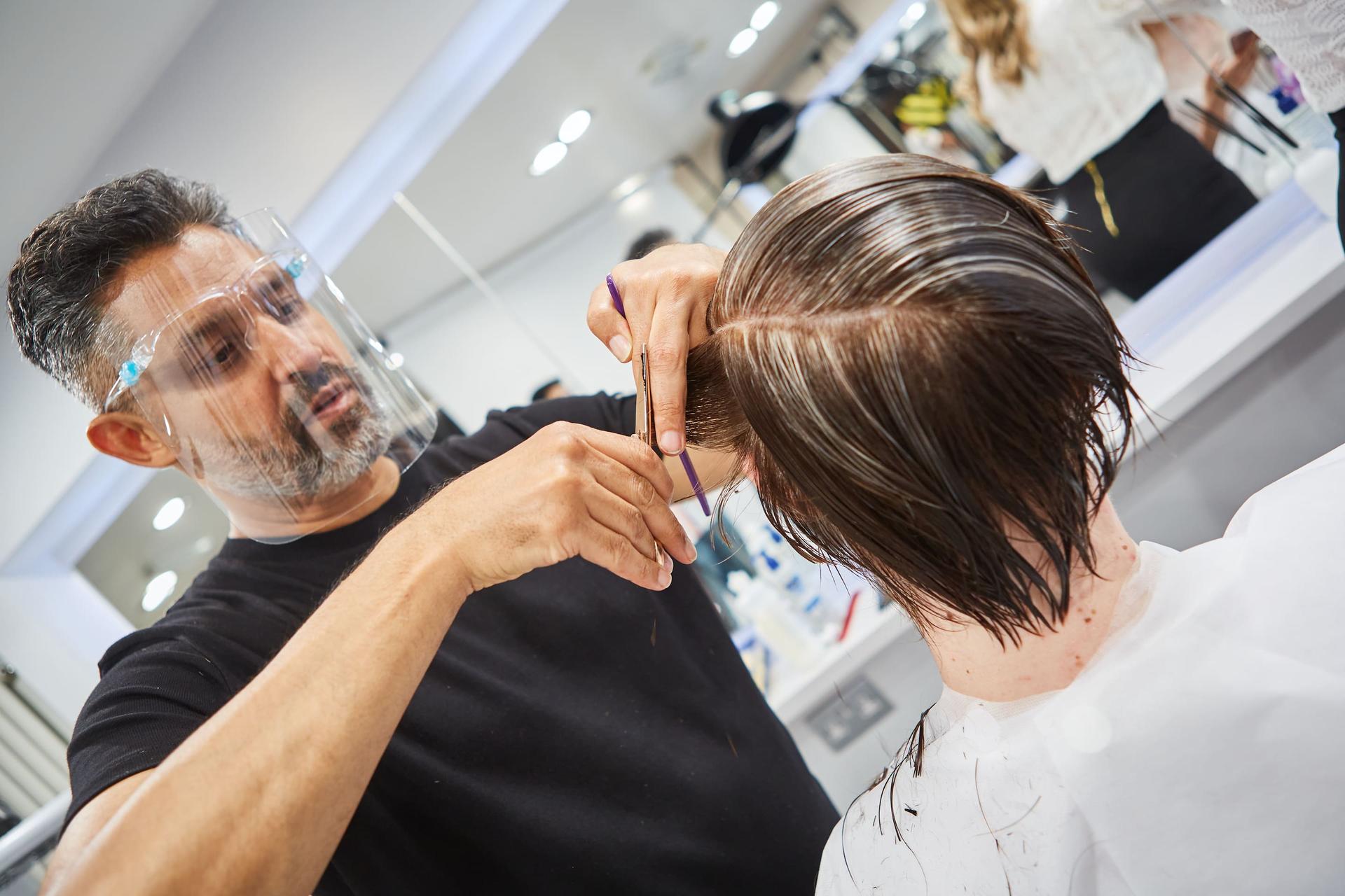 Men’s Haircuts & Grooming